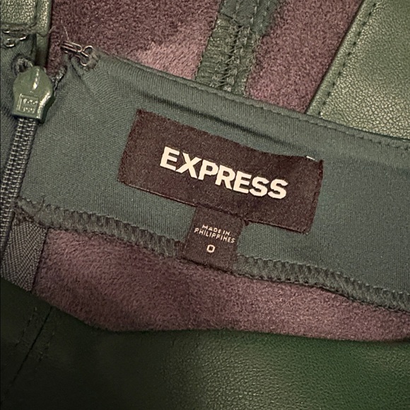 Express High Waisted Green Faux Leather Seamed Pencil Skirt Size 0 - Picture 8 of 12